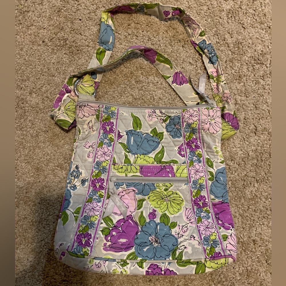Vera Bradley Crossbody - used condition